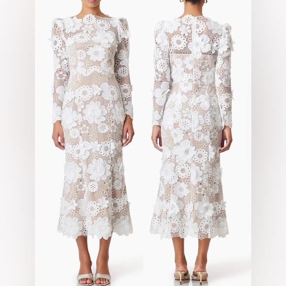 Elliatt Dresses & Skirts - NEW Elliatt NEW Autumn White 3D Floral Lace Long Sleeve Midi Dress Sz M